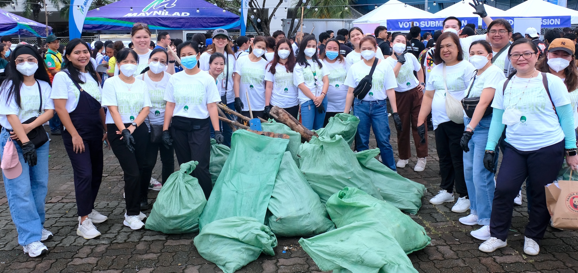 Belle, Pacific Online Volunteers Support Annual Coastal Cleanup
